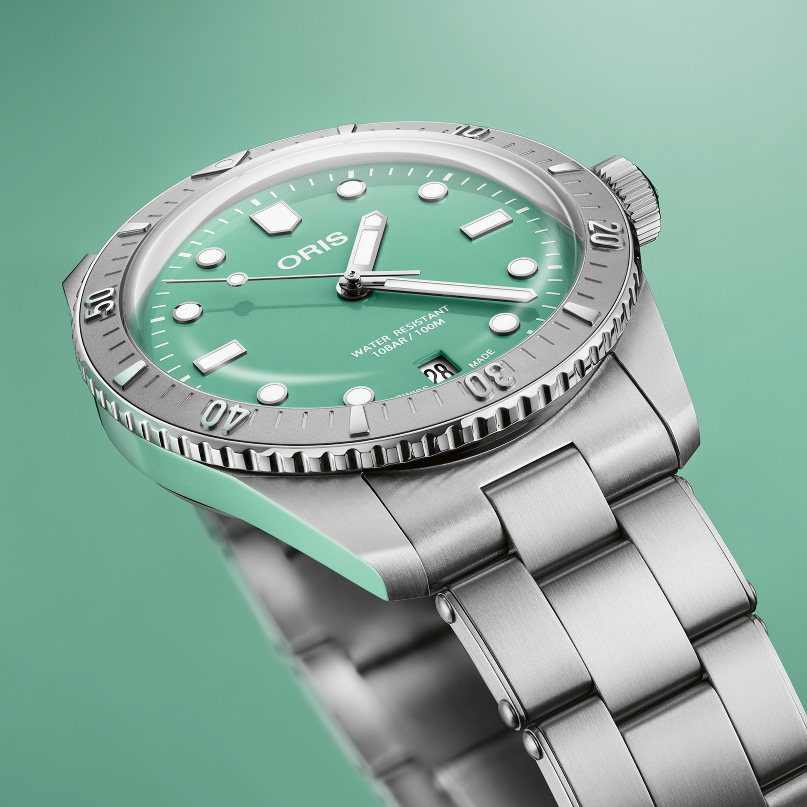 Oris green divers watch best sale