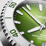 Oris Aquis Date Taste Of Summer 41.5mm Unisex Watch Green