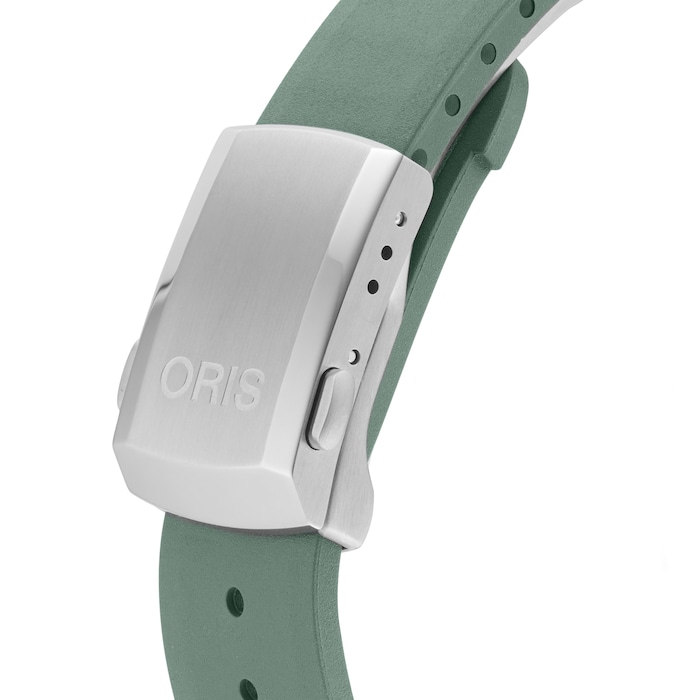 Oris Aquis Date 43.5mm Green Strap