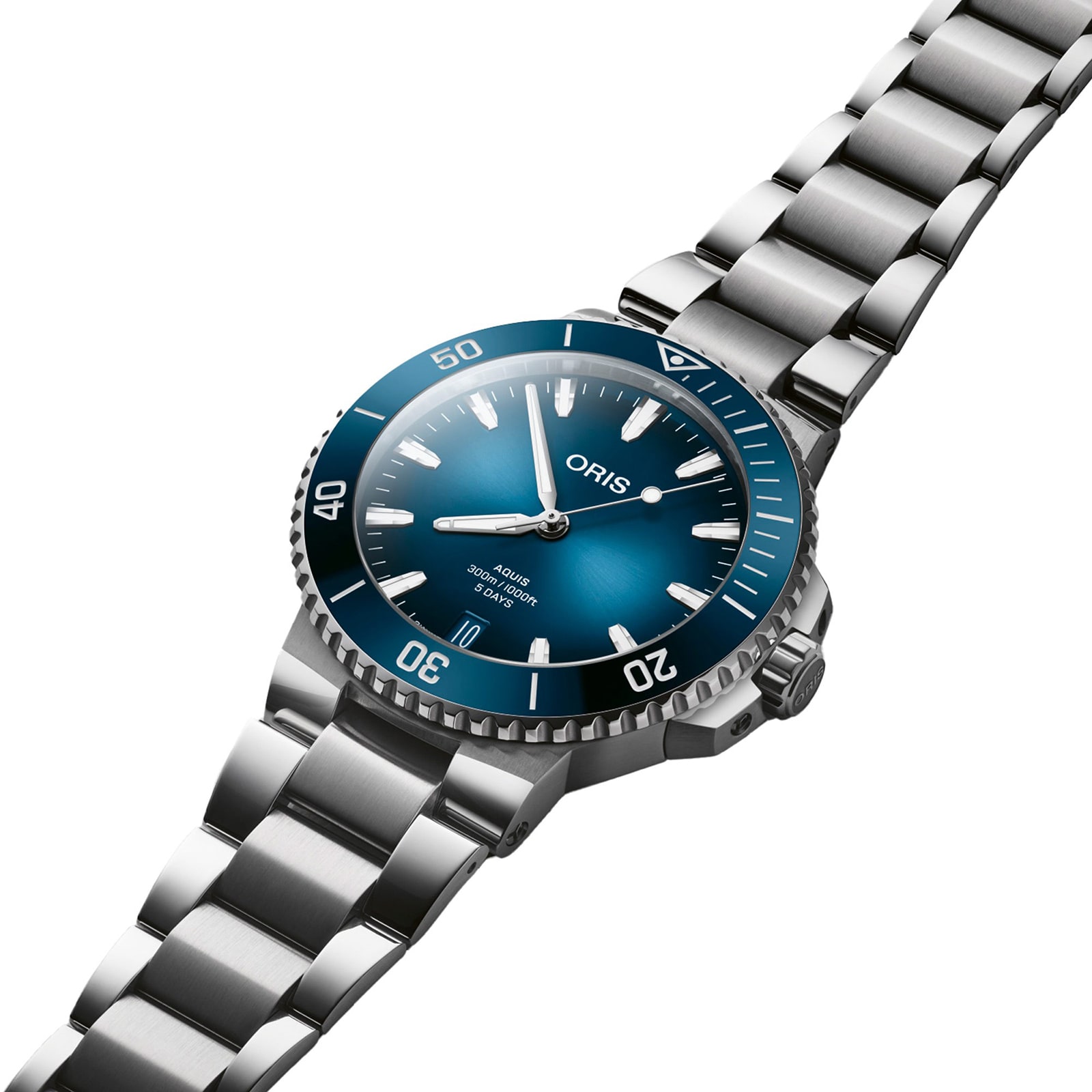 Oris Aquis Calibre 400 43.5mm Blue Dial