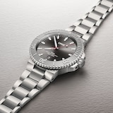 Oris Aquis Date Relief 43.5mm Unisex Watch Grey