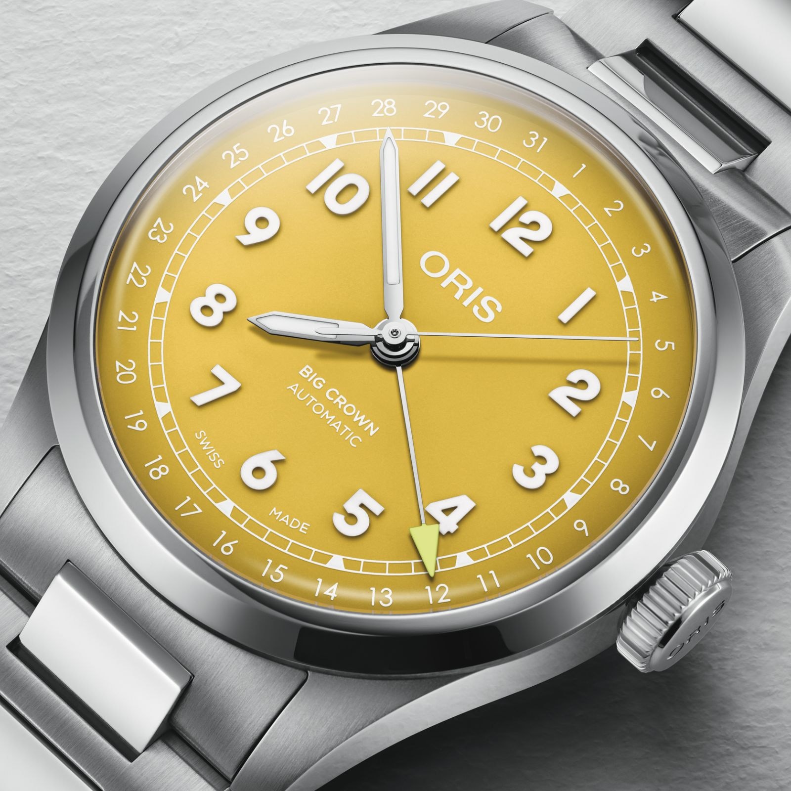 Oris Big Crown Pointer Date 40mm Mens Watch Yellow