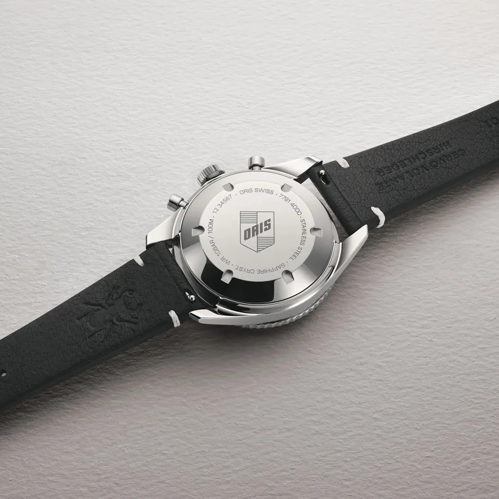 Oris Divers Sixty‑Five Chronograph 40mm Mens Watch Grey Leather Strap