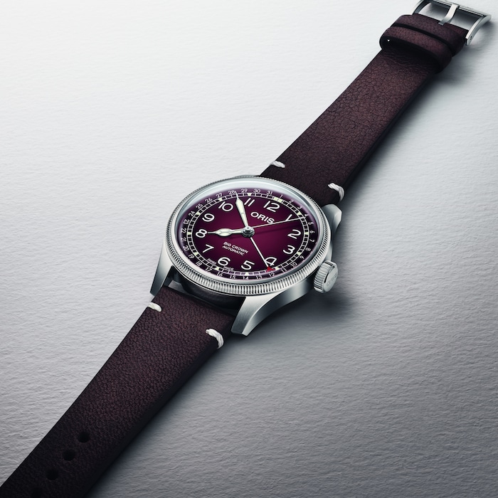 Oris Oris x Cervo Volante 40mm Unisex Watch Burgundy