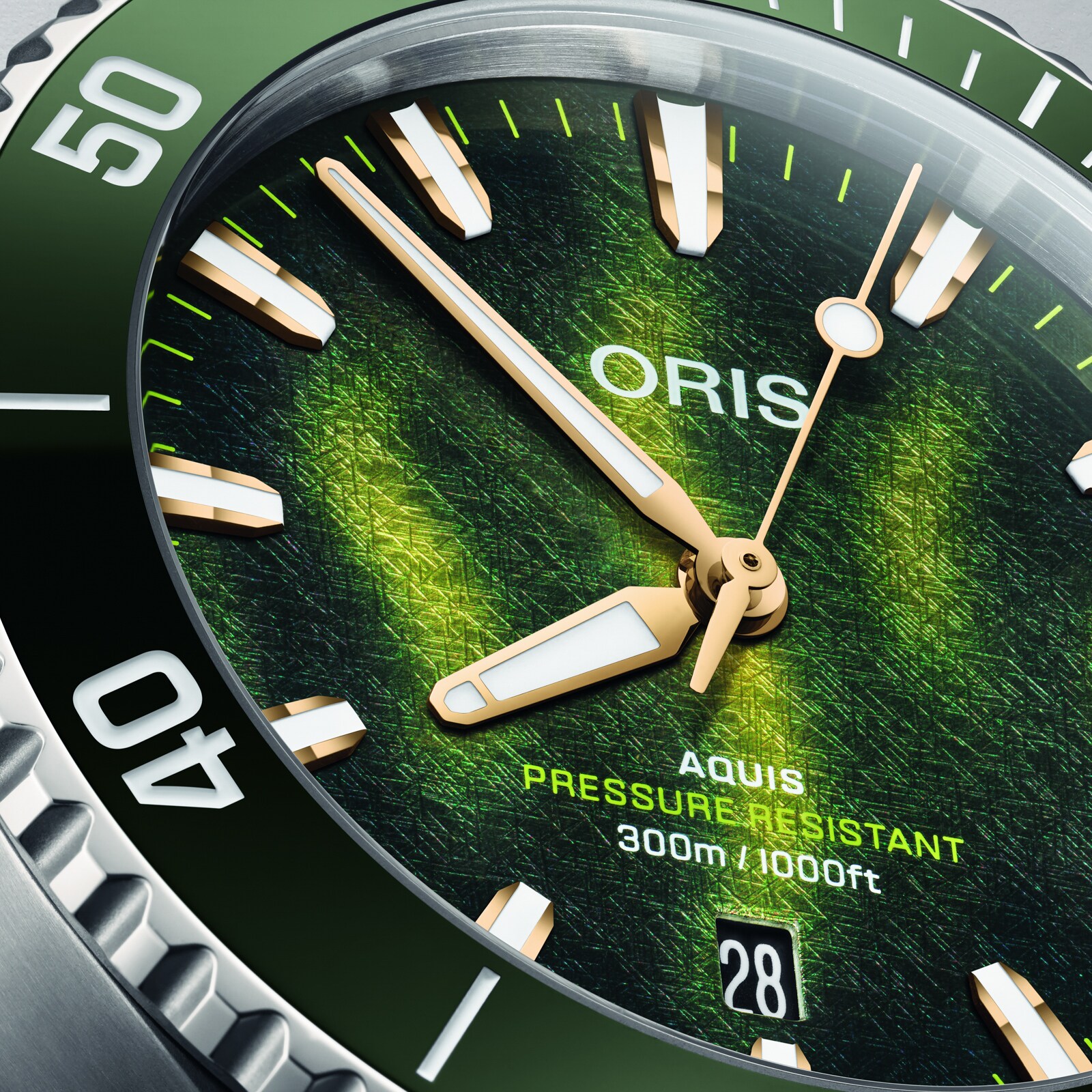 Oris Aquis Kelp Forest 41.5mm Limited Edition Mens Watch Green