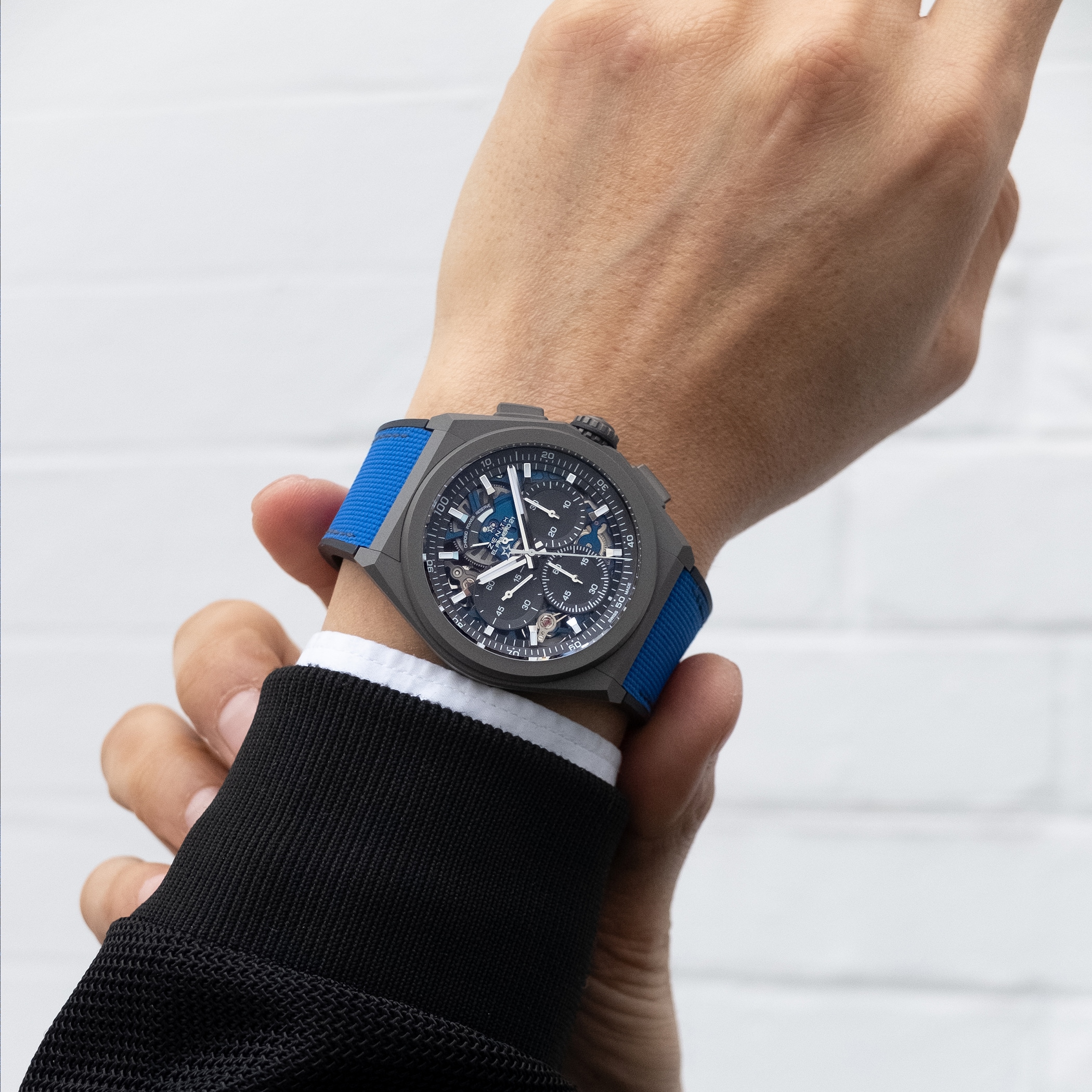 Zenith Defy 21 Ultrablue 44mm Mens Watch Zenith Defy 21 Ultrablue 44mm Mens Watch