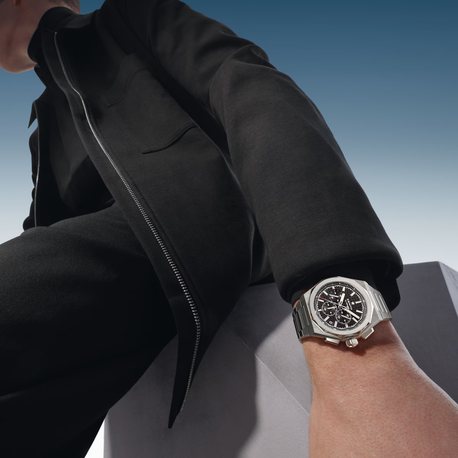 Zenith Defy Skyline Chronograph 42mm Mens Watch Black Interchangeable Strap Zenith Defy Skyline Chronograph 42mm Mens Watch Black Interchangeable Strap
