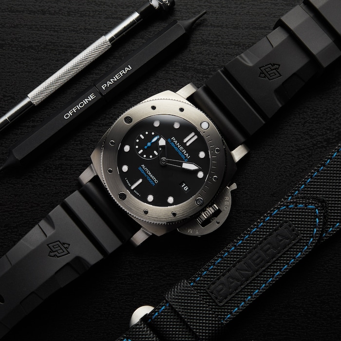 Panerai Submersible Mens Watches