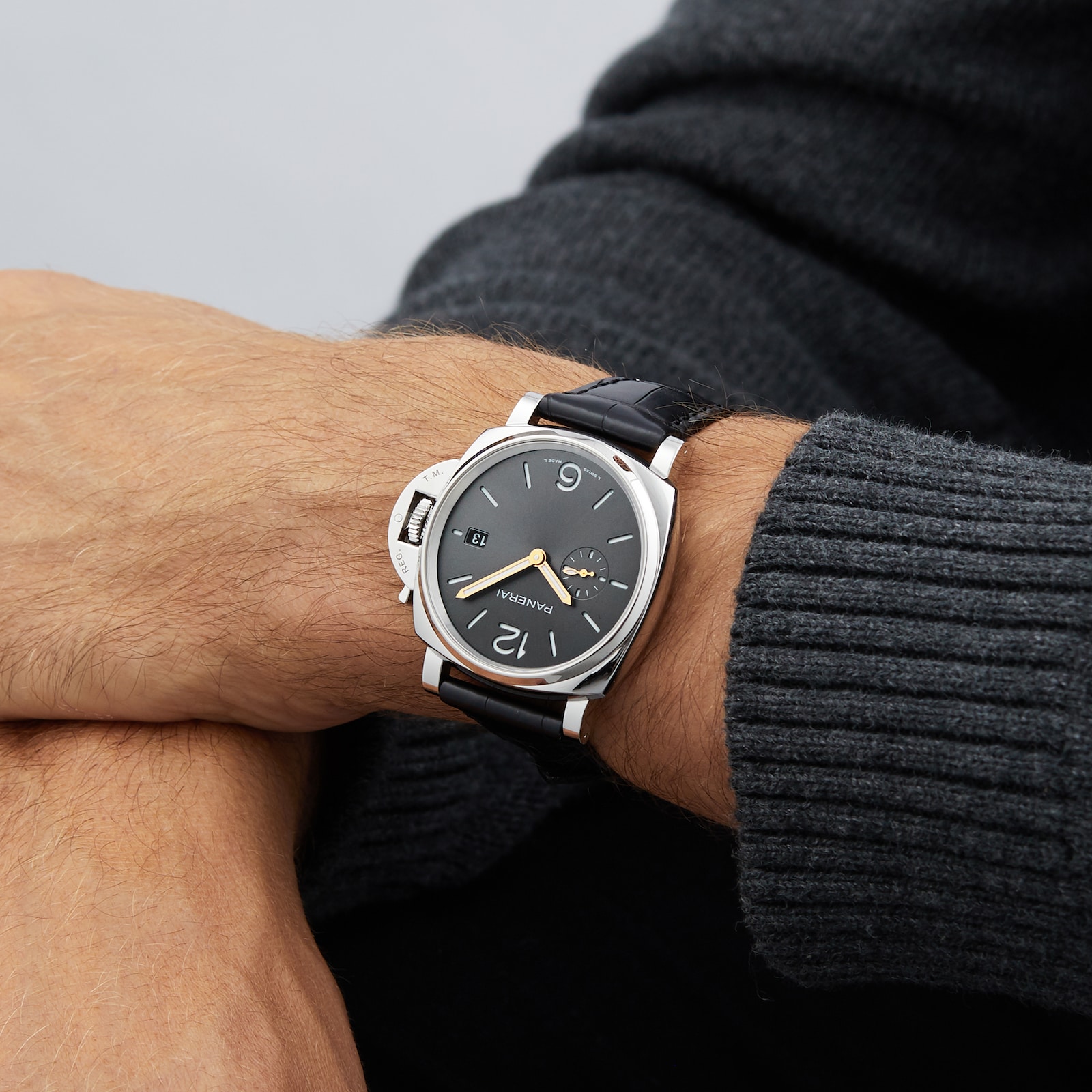 Panerai Luminor Due 42mm