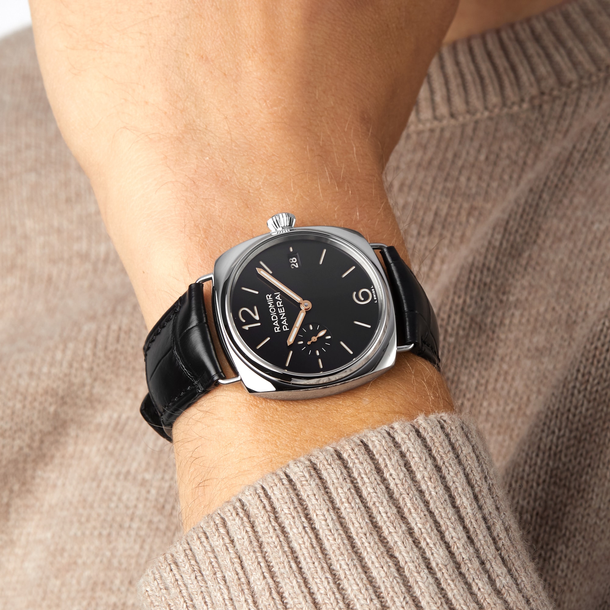 Panerai on sale watch 40mm