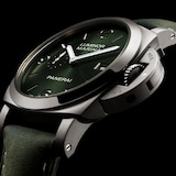 Panerai Luminor Marina Titanio 44mm Mens Watch Green