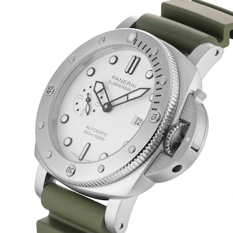 Panerai Submersible QuarantaQuattro 44mm Mens Watch - Interchangeable Strap Panerai Submersible QuarantaQuattro 44mm Mens Watch - Interchangeable Strap