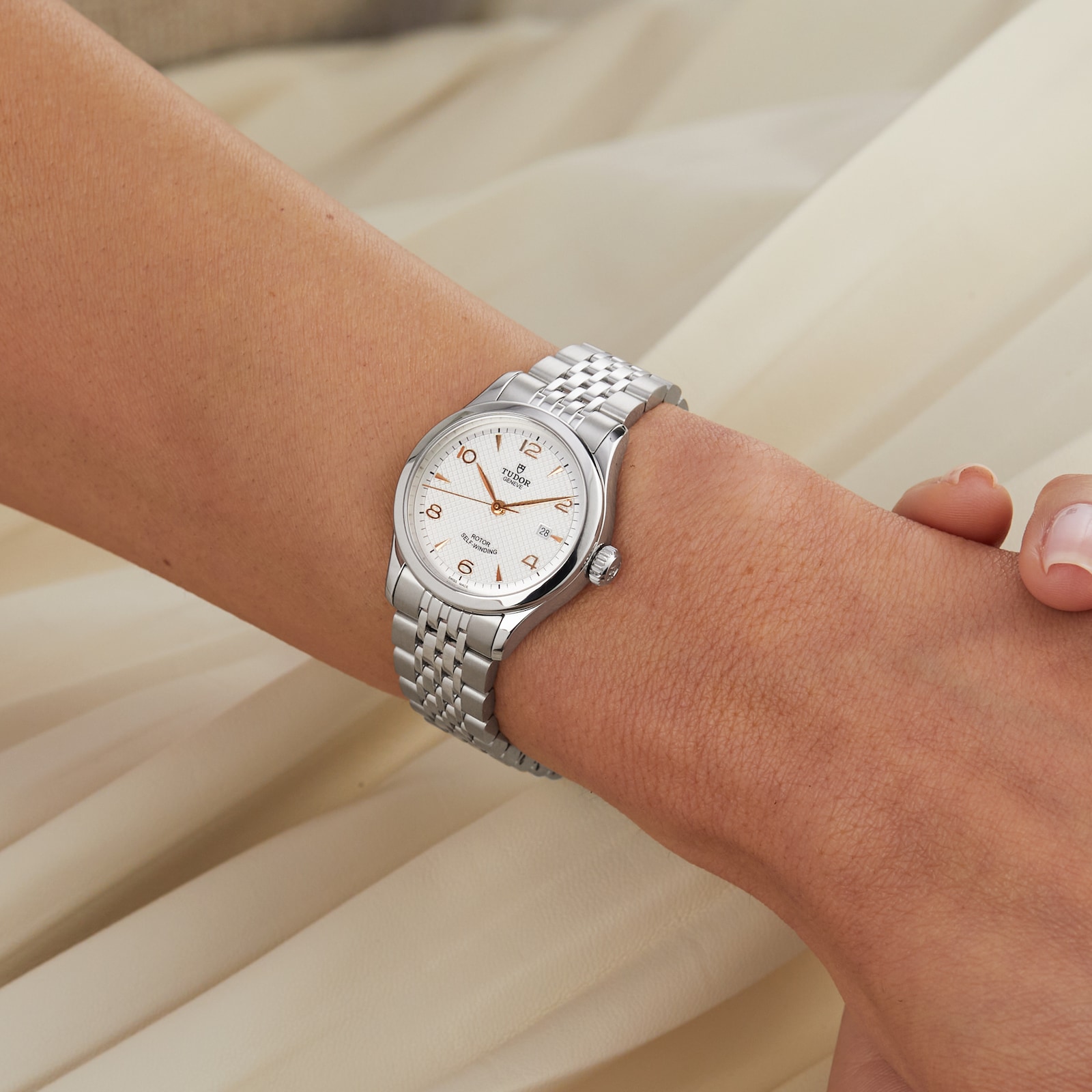 Tudor 1926 28mm Ladies Watch Steel Case Silver Dial