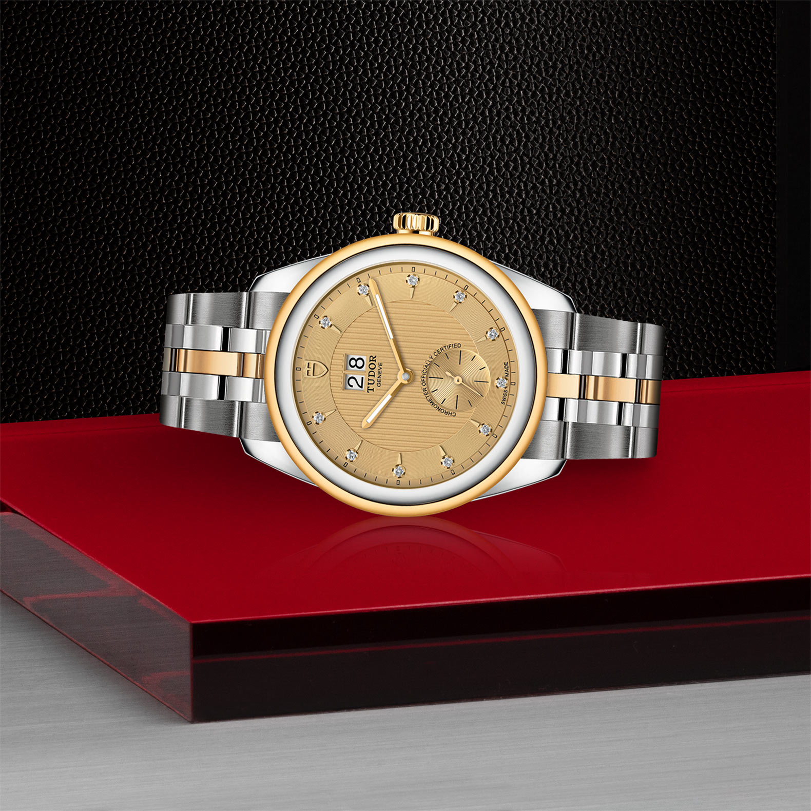 Tudor Glamour Tudor Glamour