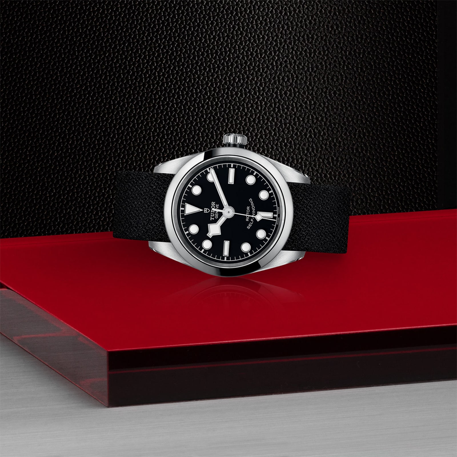 Tudor black sales bay 32mm