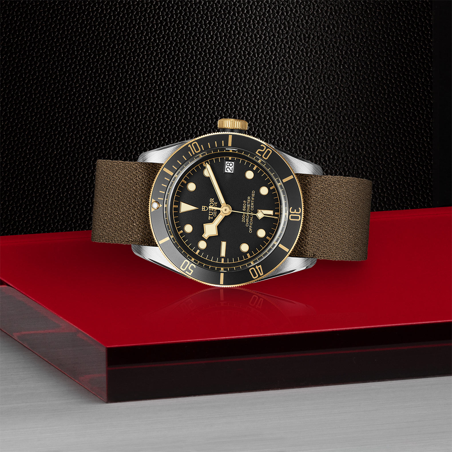 Tudor Black Bay S&G 41mm Steel Case Fabric Strap Tudor Black Bay S&G 41mm Steel Case Fabric Strap