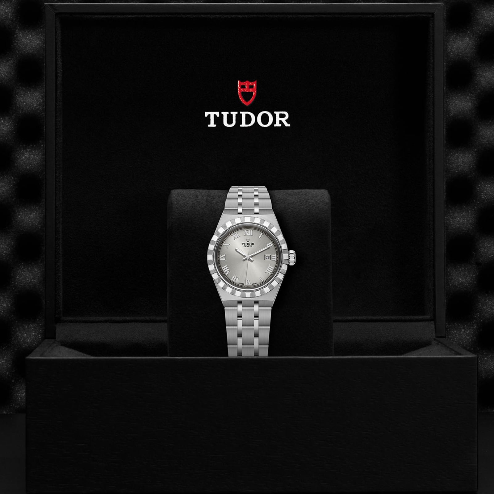 Tudor Royal