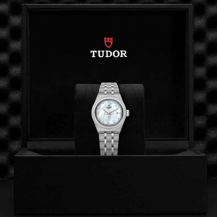 Tudor Royal