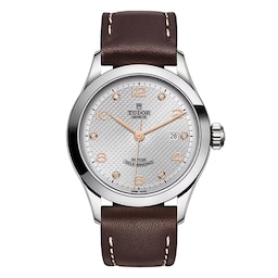 17770948 - 1926 28mm Ladies Watch Steel Case Silver Dial