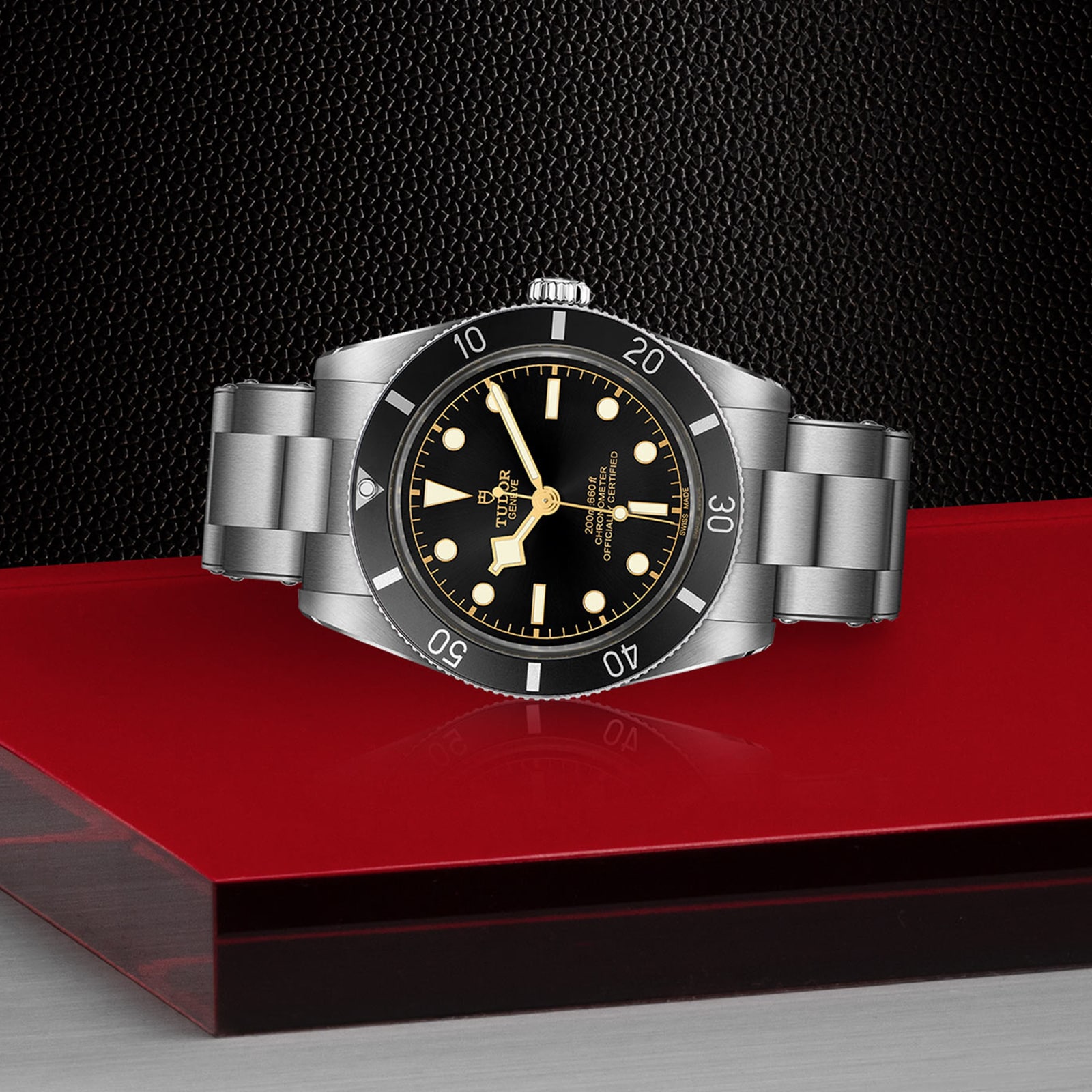 Tudor Black Bay 54 Manufacture Calibre MT5400 (COSC) 37mm Steel Case Steel Bracelet Tudor Black Bay 54 Manufacture Calibre MT5400 (COSC) 37mm Steel Case Steel Bracelet