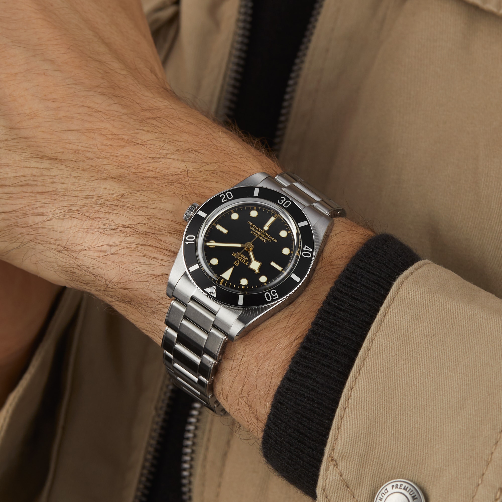 Tudor Black Bay 54 Manufacture Calibre MT5400 (COSC) 37mm Steel Case Steel Bracelet Tudor Black Bay 54 Manufacture Calibre MT5400 (COSC) 37mm Steel Case Steel Bracelet