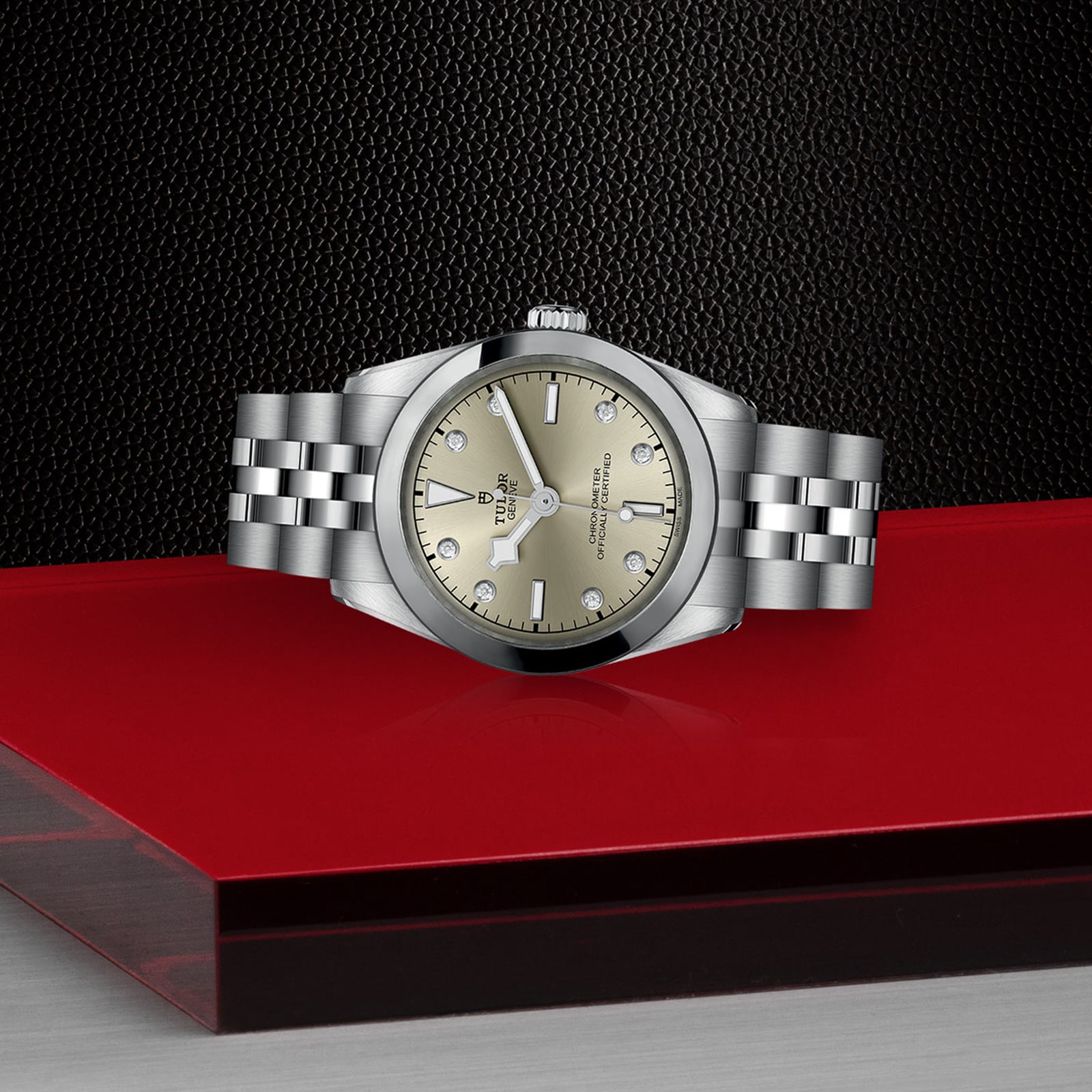 Tudor Black Bay One 31 Manufacture Calibre MT5201 (COSC) 31mm Steel Case Steel Bracelet Tudor Black Bay One 31 Manufacture Calibre MT5201 (COSC) 31mm Steel Case Steel Bracelet