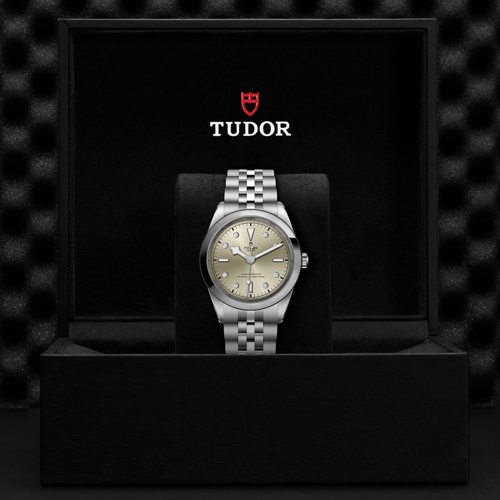 Tudor Black Bay One 41 Manufacture Calibre MT5601 (COSC) 41mm Steel Case Steel Bracelet