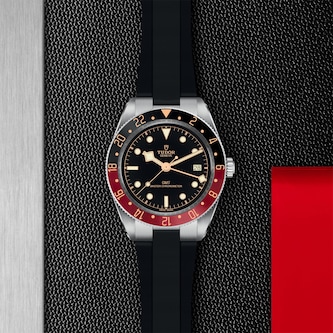 Tudor Black Bay 58 GMT 39mm steel case rubber strap