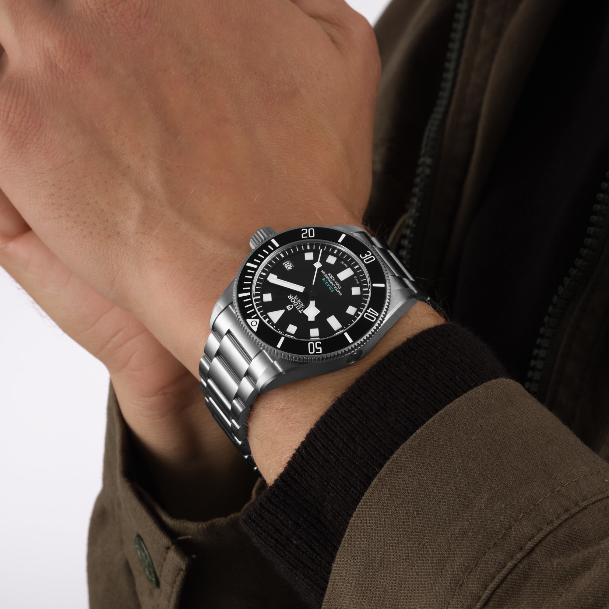 Tudor Pelagos Ultra Unidirectional Rotating Bezel Titanium Bracelet Tudor Pelagos Ultra Unidirectional Rotating Bezel Titanium Bracelet