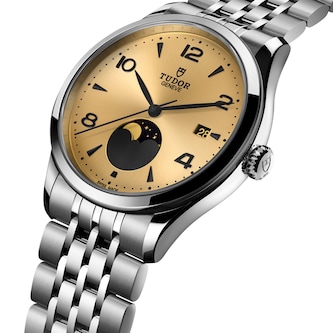 Tudor 1926 Luna 39mm Mens Watch Steel Case Moon Phase Indicator Champagne Dial