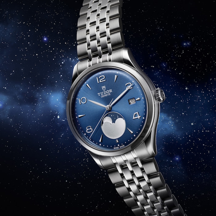 Tudor 1926 Luna 39mm Mens Watch Steel Case Moon Phase Indicator Blue Dial