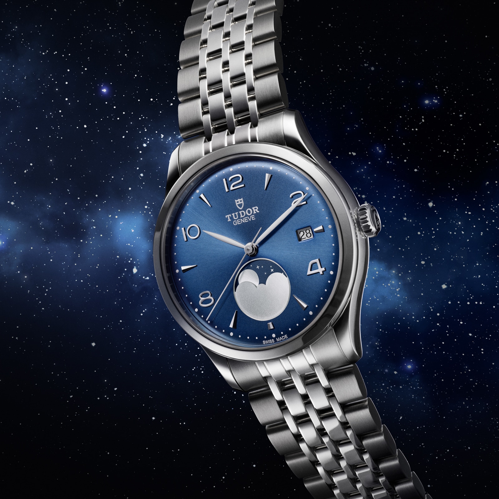 Tudor 1926 Luna 39mm Mens Watch Steel Case Moon Phase Indicator Blue Dial