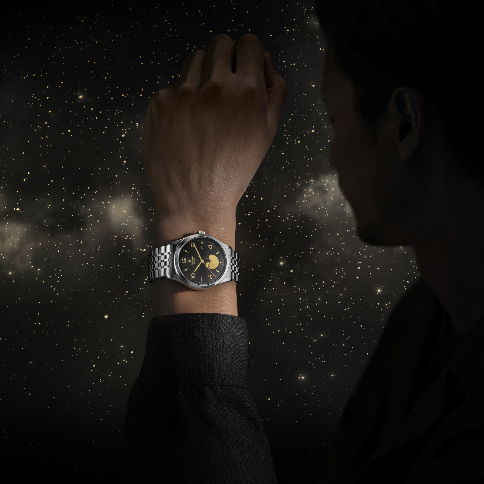 Tudor 1926 Luna 39mm Mens Watch Steel Case Moon Phase Indicator Black Dial