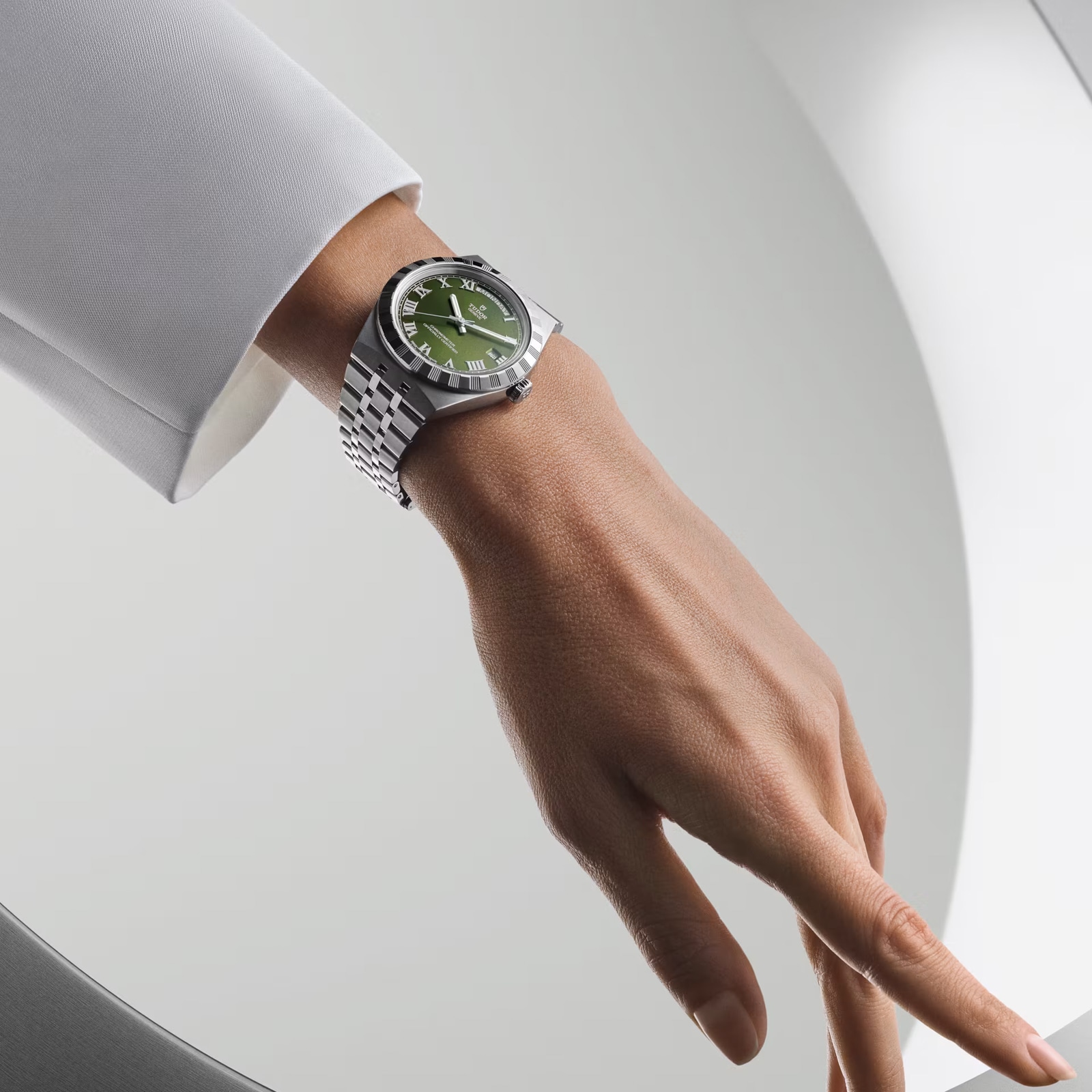 Tudor Royal 40mm Steel Case Watch Green Tudor Royal 40mm Steel Case Watch Green