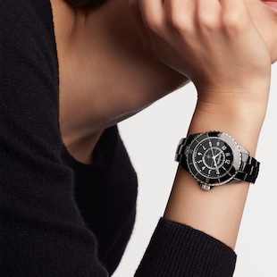 CHANEL J12 WATCH, 33 MM