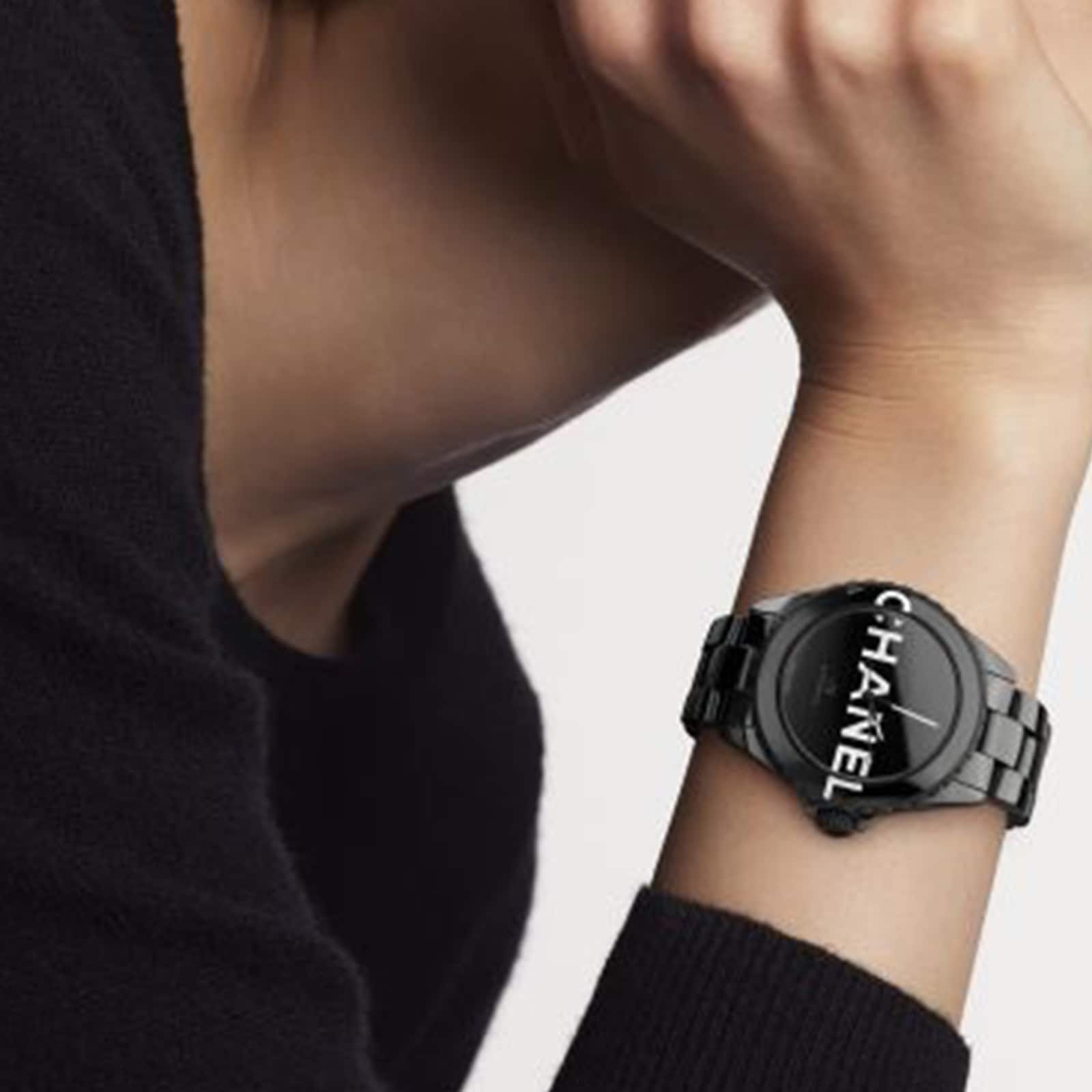 CHANEL J12 WANTED DE CHANEL WATCH, 38 MM CHANEL J12 WANTED DE CHANEL WATCH, 38 MM