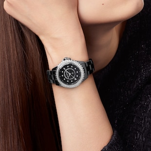 CHANEL J12 WATCH, 33 MM