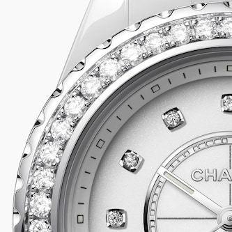 Chanel J12 DIAMOND BEZEL WATCH CALIBRE 12.2, 33MM