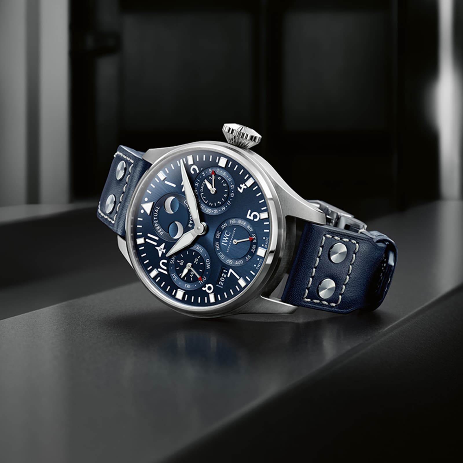 Iwc annual calendar clearance blue