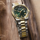 Guess Connisseur 42mm Mens Watch Green