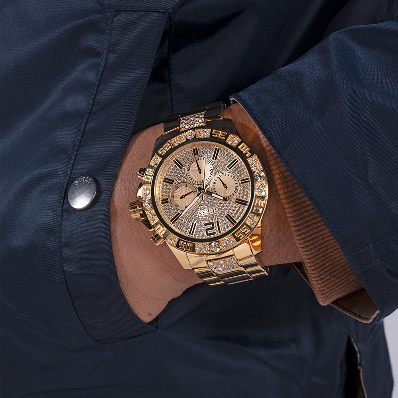 Guess Majestic 48mm Mens Watch Gold