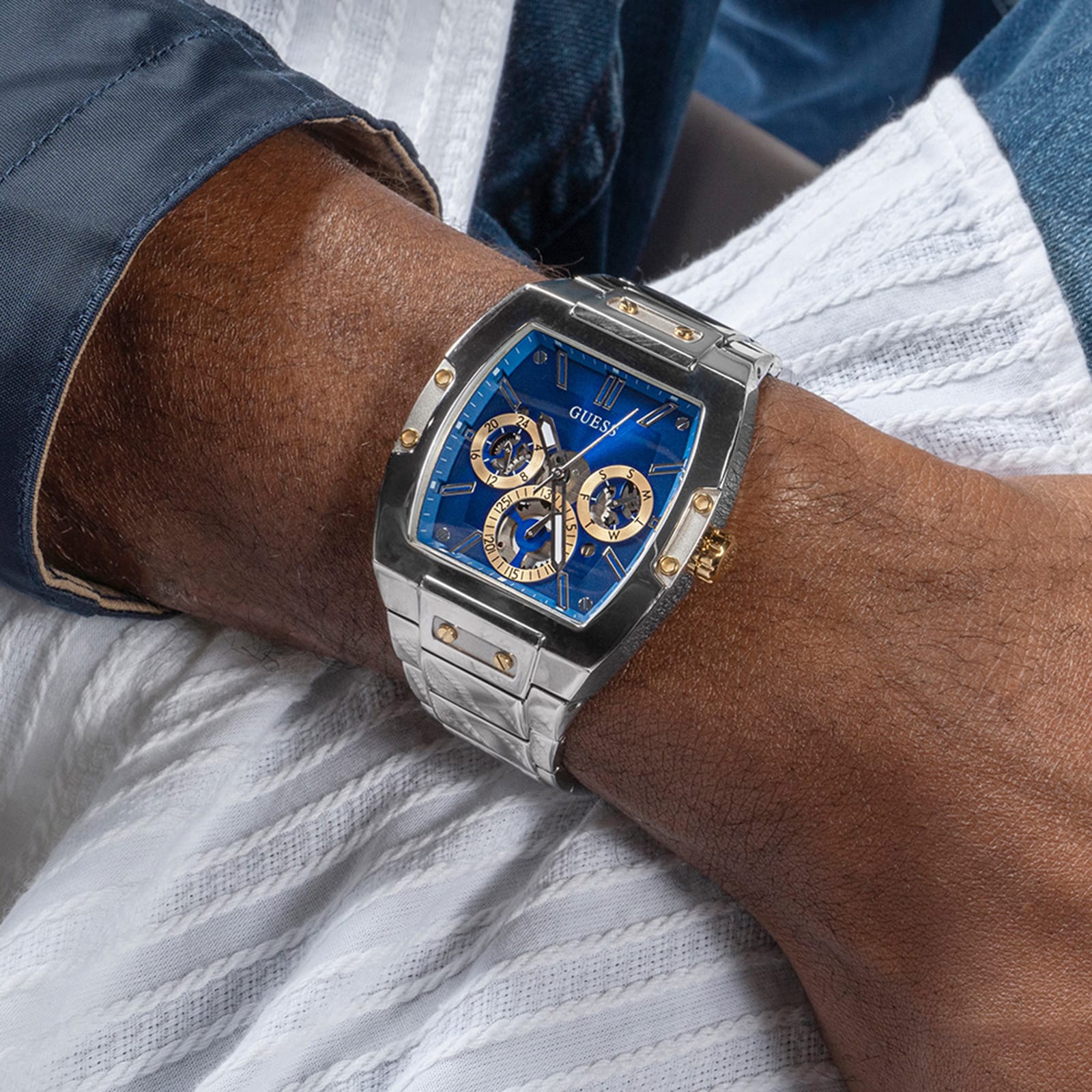 Guess Phoenix 42mm Mens Watch Blue