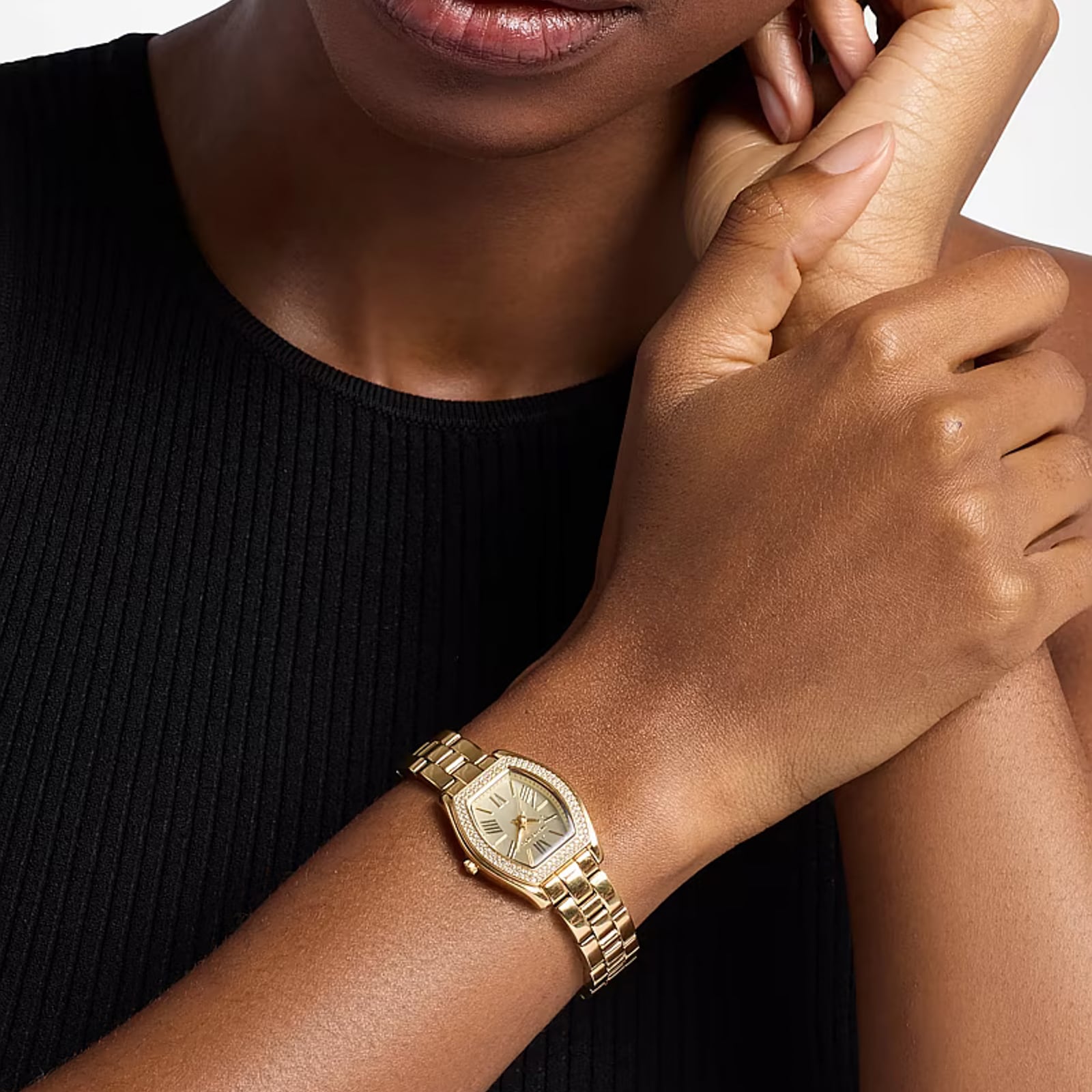 Michael Kors Petite Chelsea Pavé Gold-Tone 25mm Ladies Watch