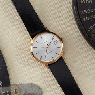 Pre-Owned Omega by Analog Shift Geneve Reference 132.051