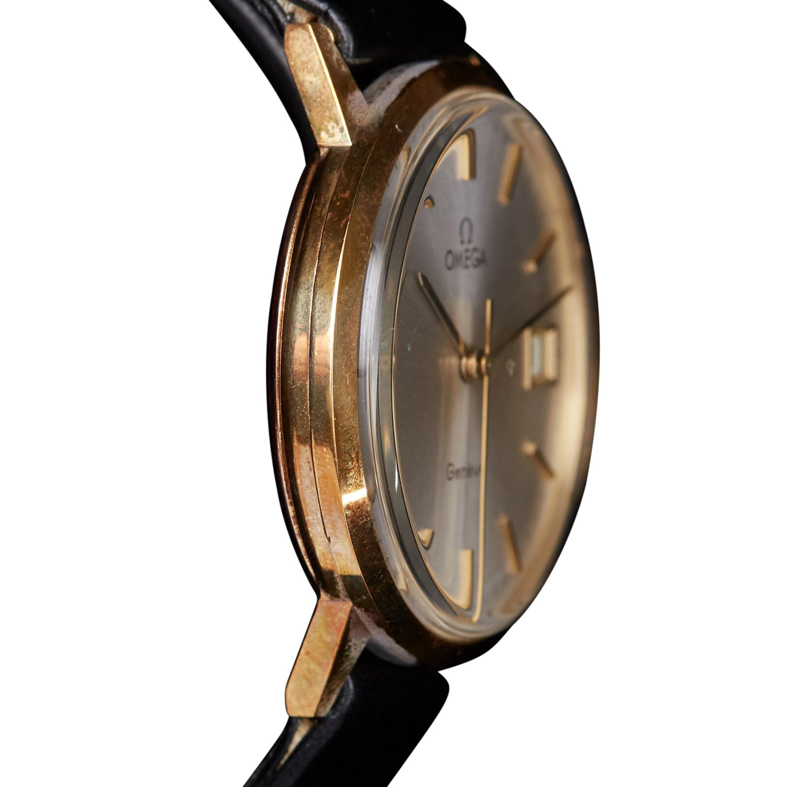 Pre-Owned Omega by Analog Shift Geneve Reference 132.051