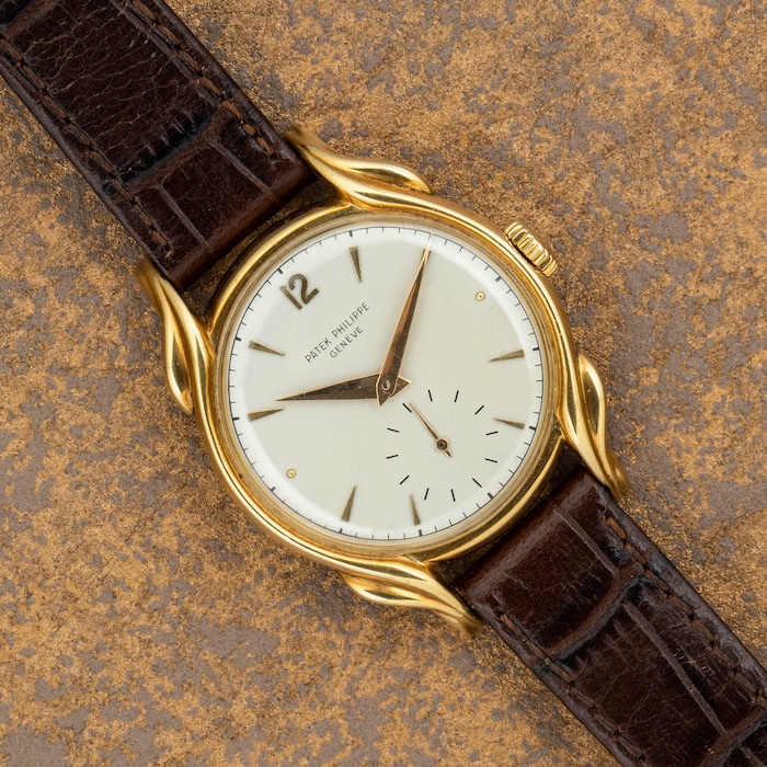 Pre-Owned Patek Philippe by Analog Shift Patek Philippe Calatrava