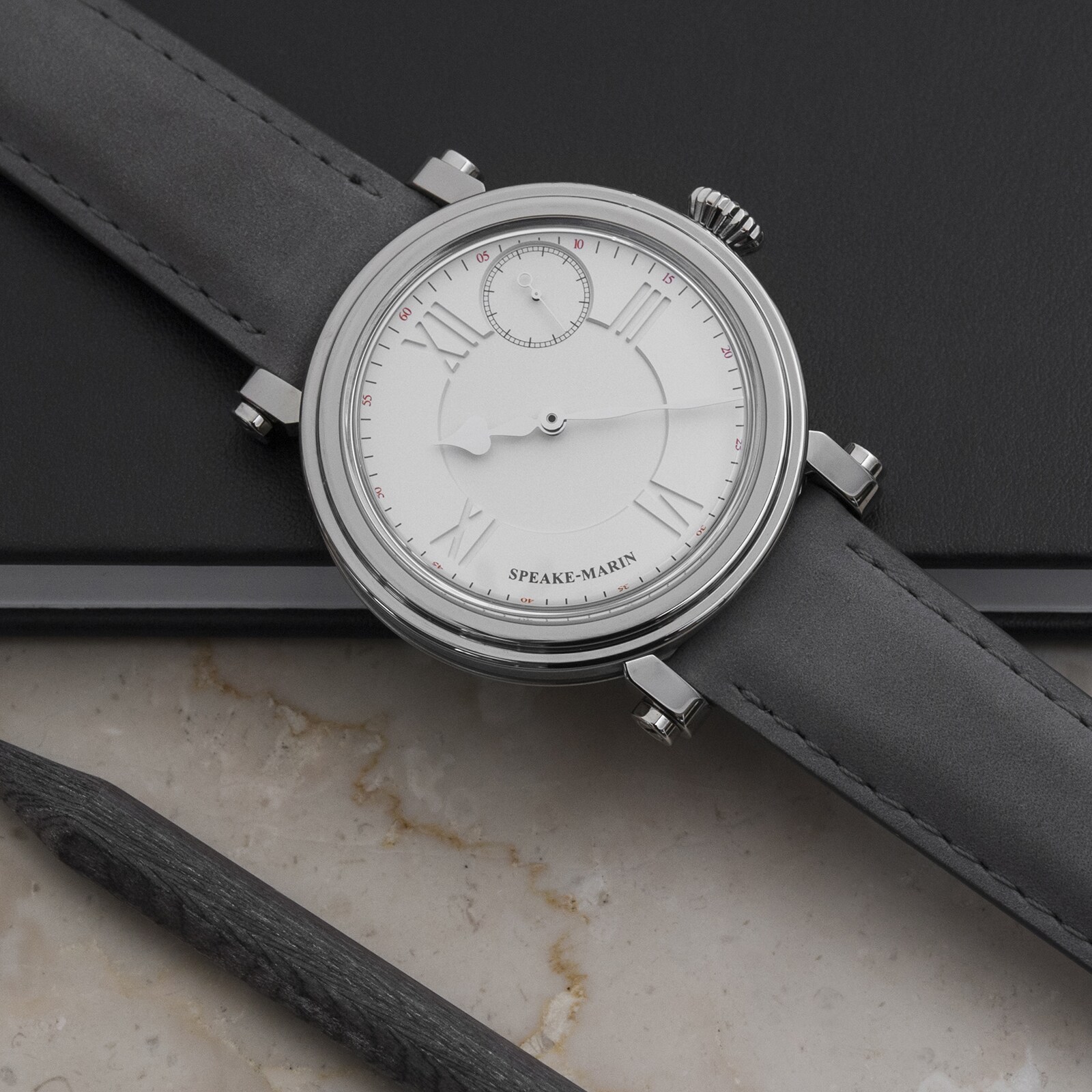 Speake-Marin One & Two Academic Silvery White LIMITED EDITION - SMA03 In-House movement Speake-Marin One & Two Academic Silvery White LIMITED EDITION - SMA03 In-House movement