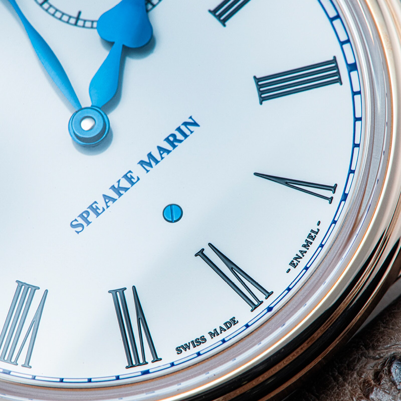 Speake Marin Resilience Gold 38mm Watch