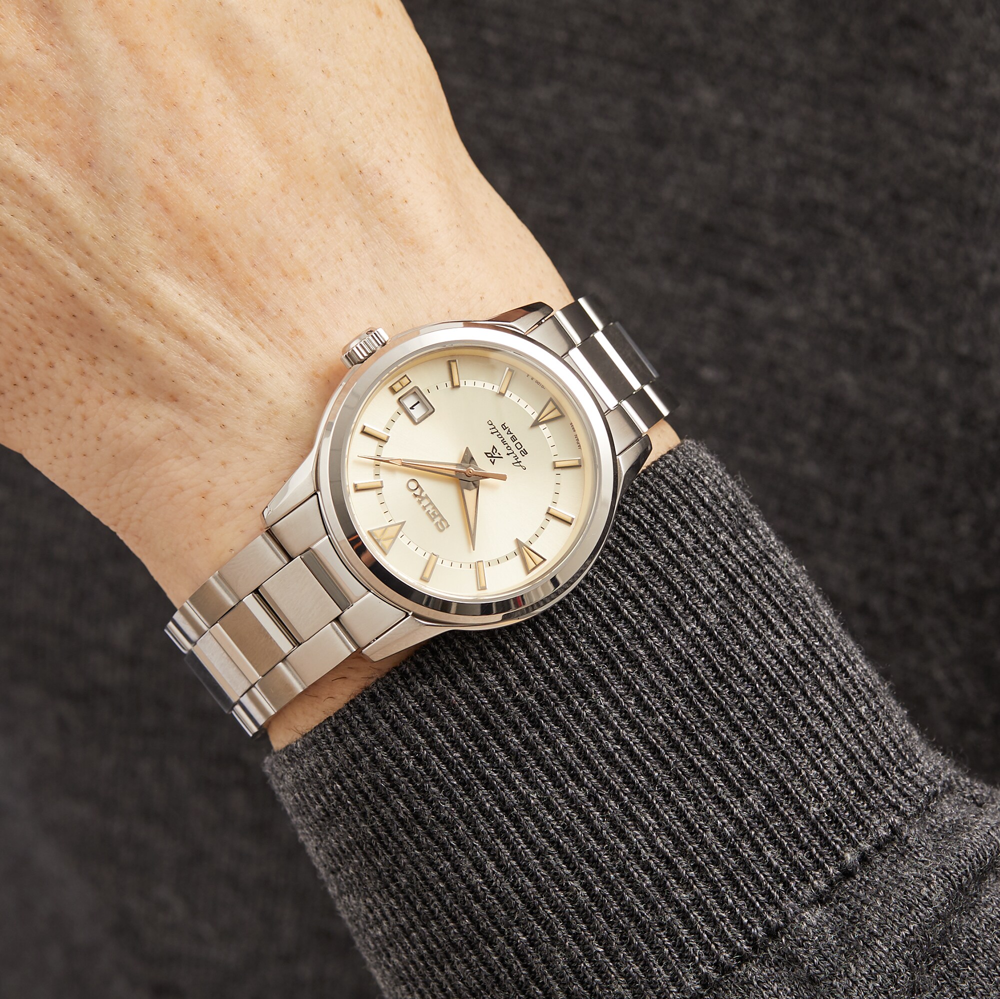 Alpinist cream dial new arrivals