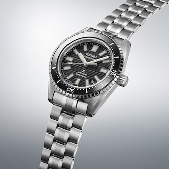 Seiko Prospex Black Dark Water Marinemaster 1965 Reinterpretation Diver 39.5mm Mens Watch Black